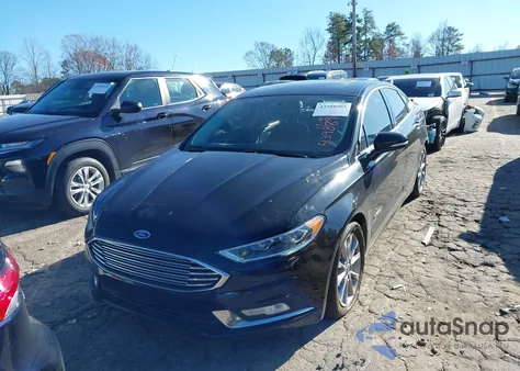 2017 Ford Fusion Hybrid Se z USA, uszkodzony, nr VIN 3FA6P0LU9HR159881